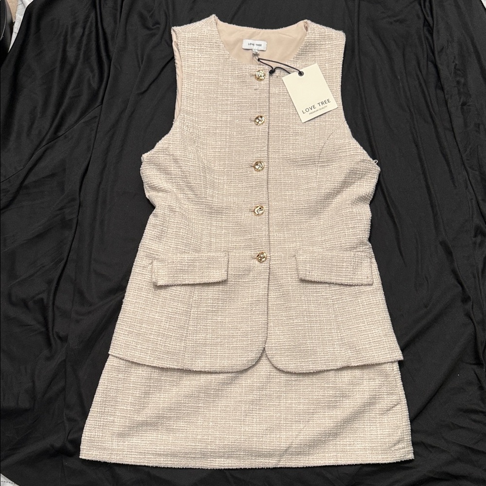 Love Tree Textured Cream Sleeveless Dress